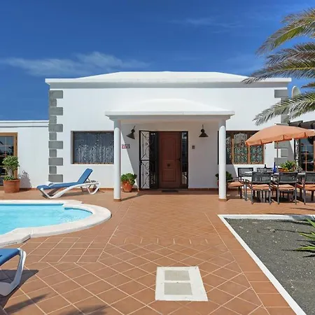 Βίλα Playa Blanca Sleeps 8 Pool Wifi Πλάγια Μπλάνκα