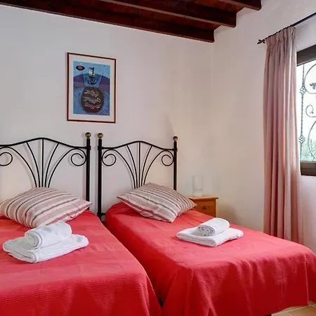 Playa Blanca Sleeps 8 Pool Wifi Βίλα